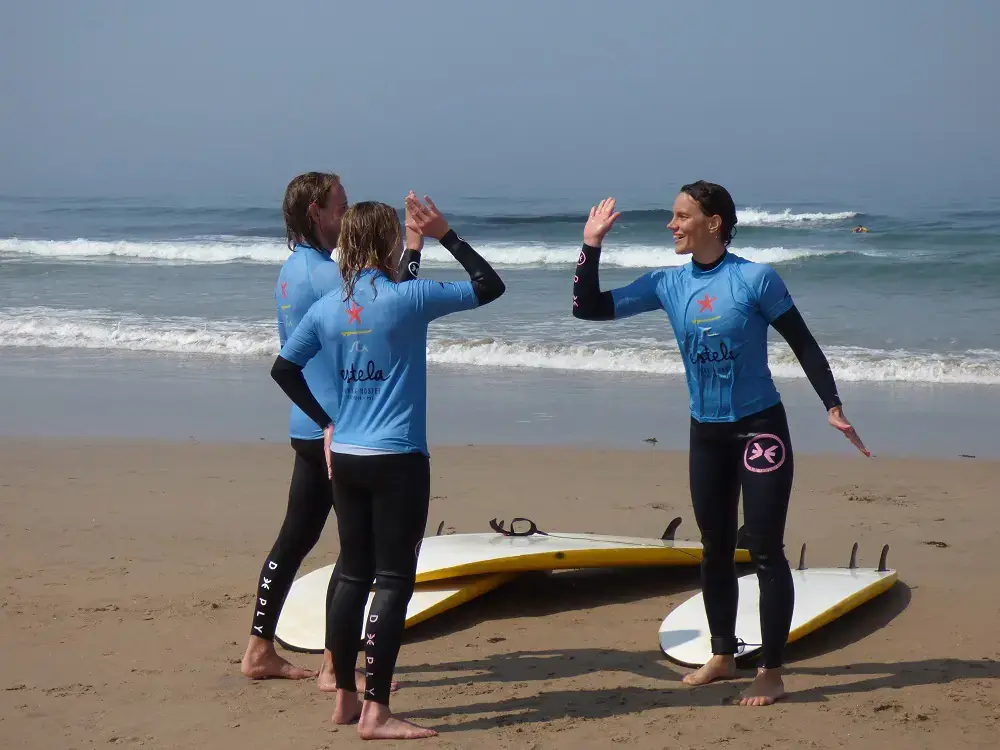 Errors to Avoid at Surf Schools: Common Beginner Surfing Camps Mistakes